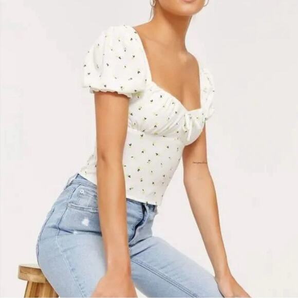 NEW Ardene Lottie Moss peasant cottage style top - Picture 6 of 7
